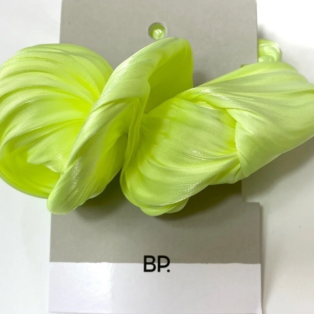 Nordstrom BP neon green scrunchie NWT